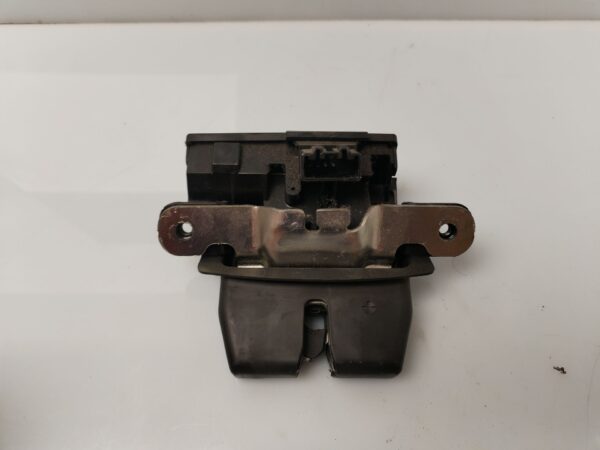 CERRADURA MALETERO / PORTON 134056