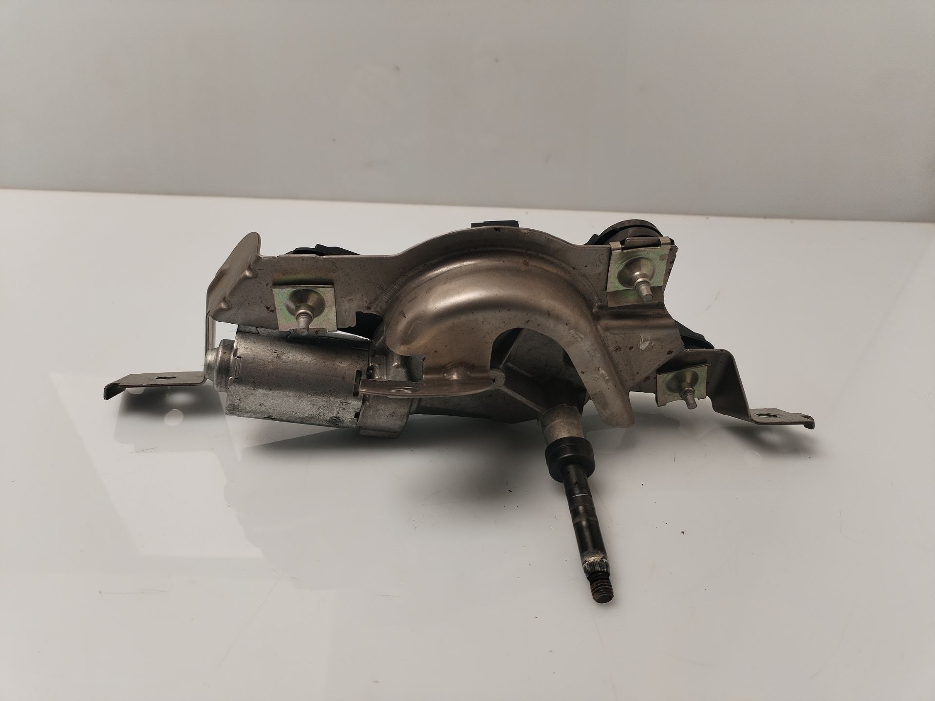 MOTOR LIMPIA TRASERO 134114