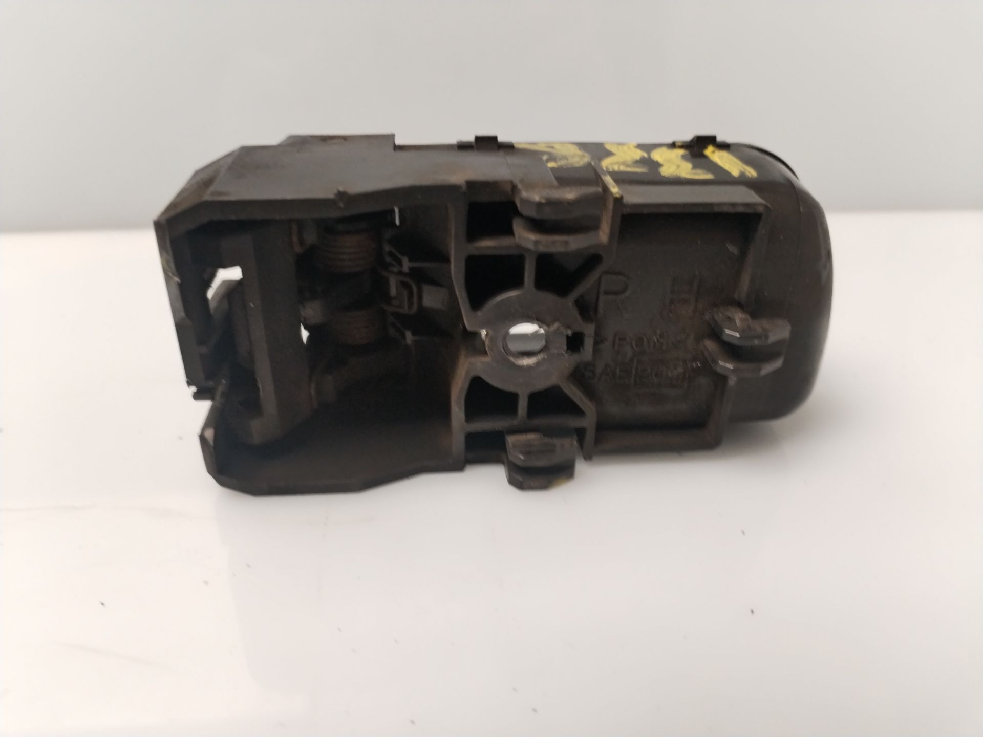 MANETA INTERIOR DELANTERA DERECHA 133617