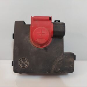 CAJA RELES / FUSIBLES 132940