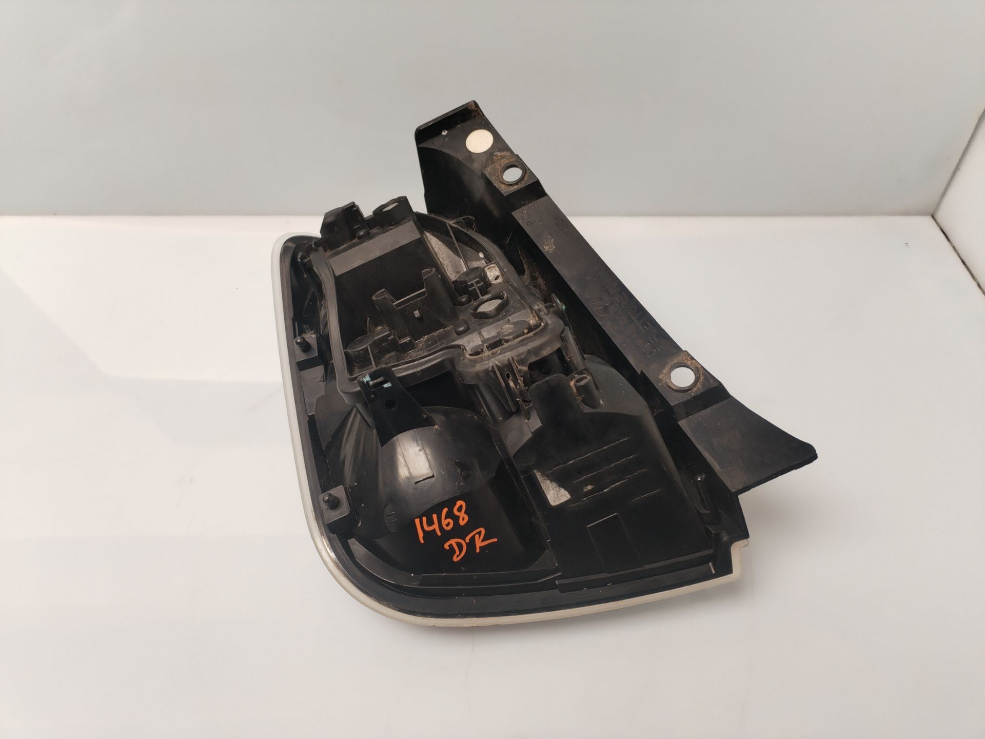 PILOTO TRASERO DERECHO 134355