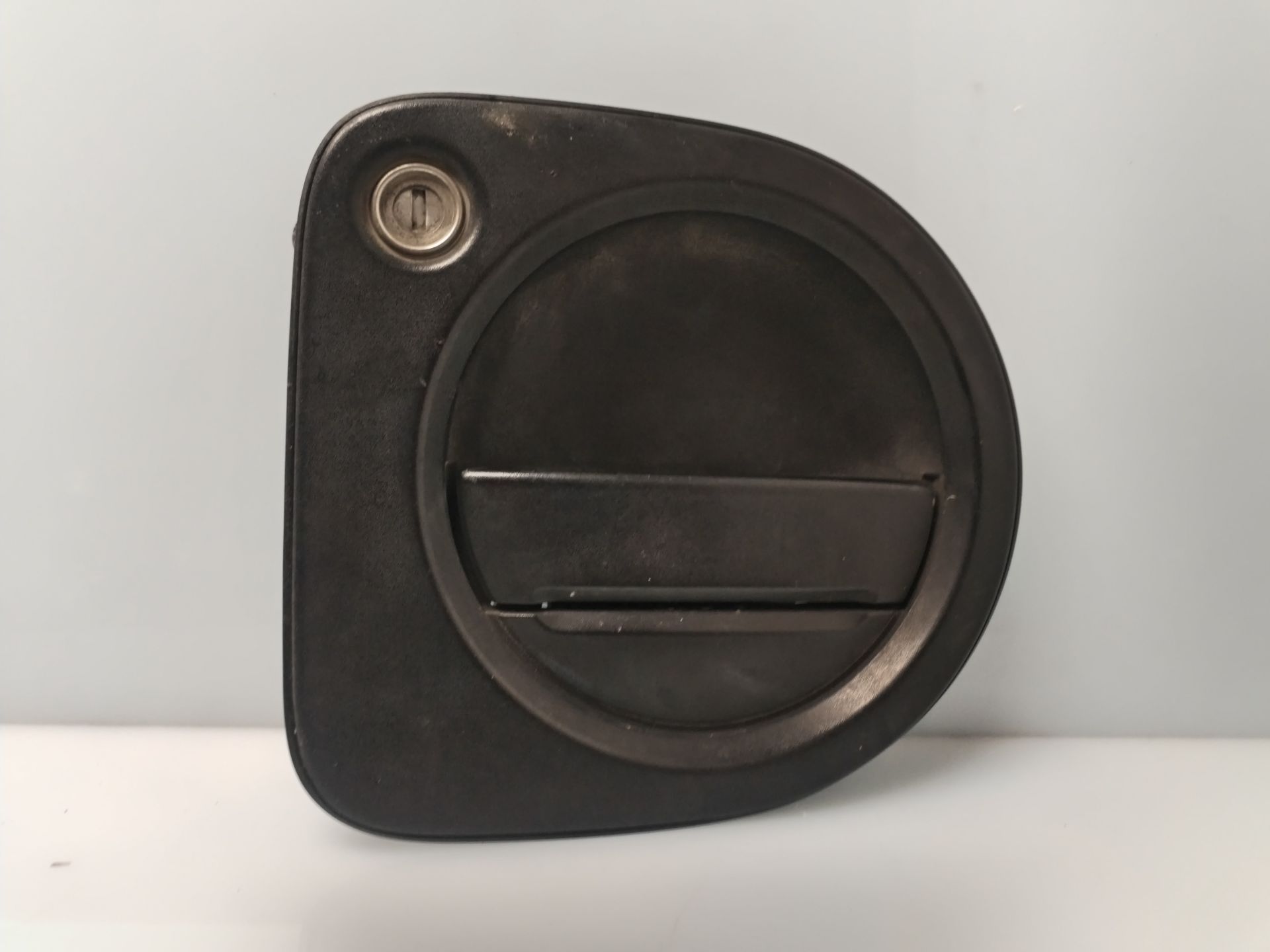 MANETA EXTERIOR DELANTERA IZQUIERDA 133614