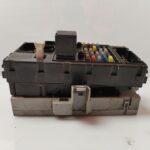 CAJA RELES / FUSIBLES 134018