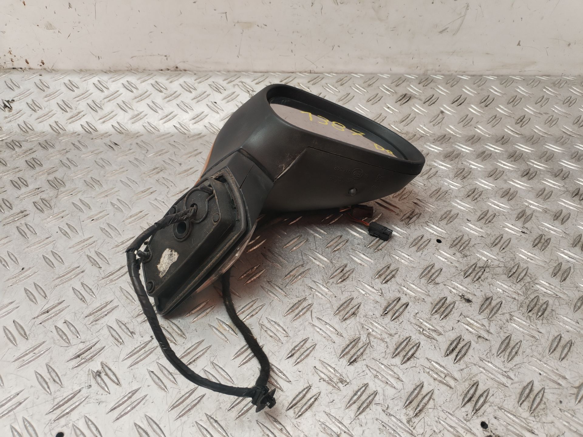 RETROVISOR DERECHO 132822