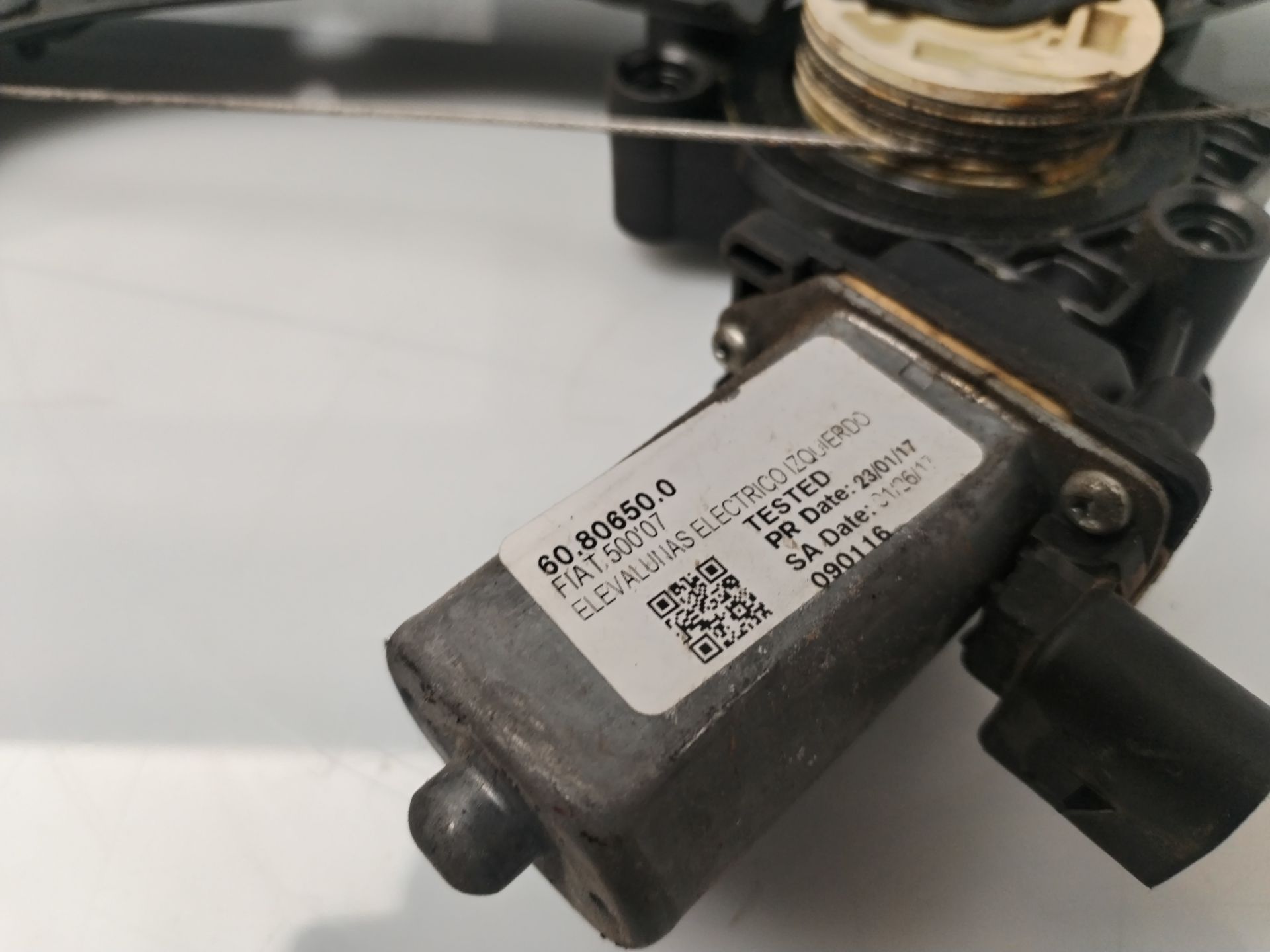 ELEVALUNAS DELANTERO IZQUIERDO 134366