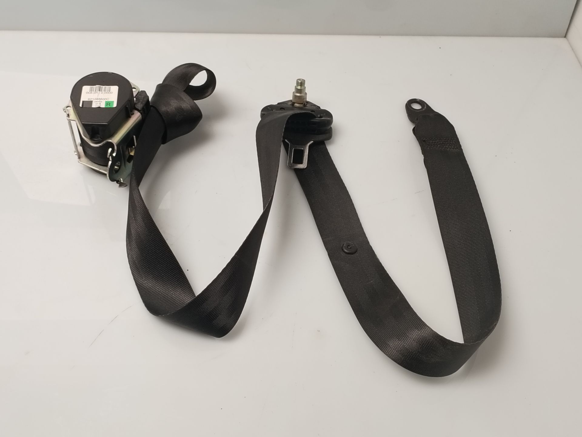 CINTURON SEGURIDAD DELANTERO DERECHO 133990