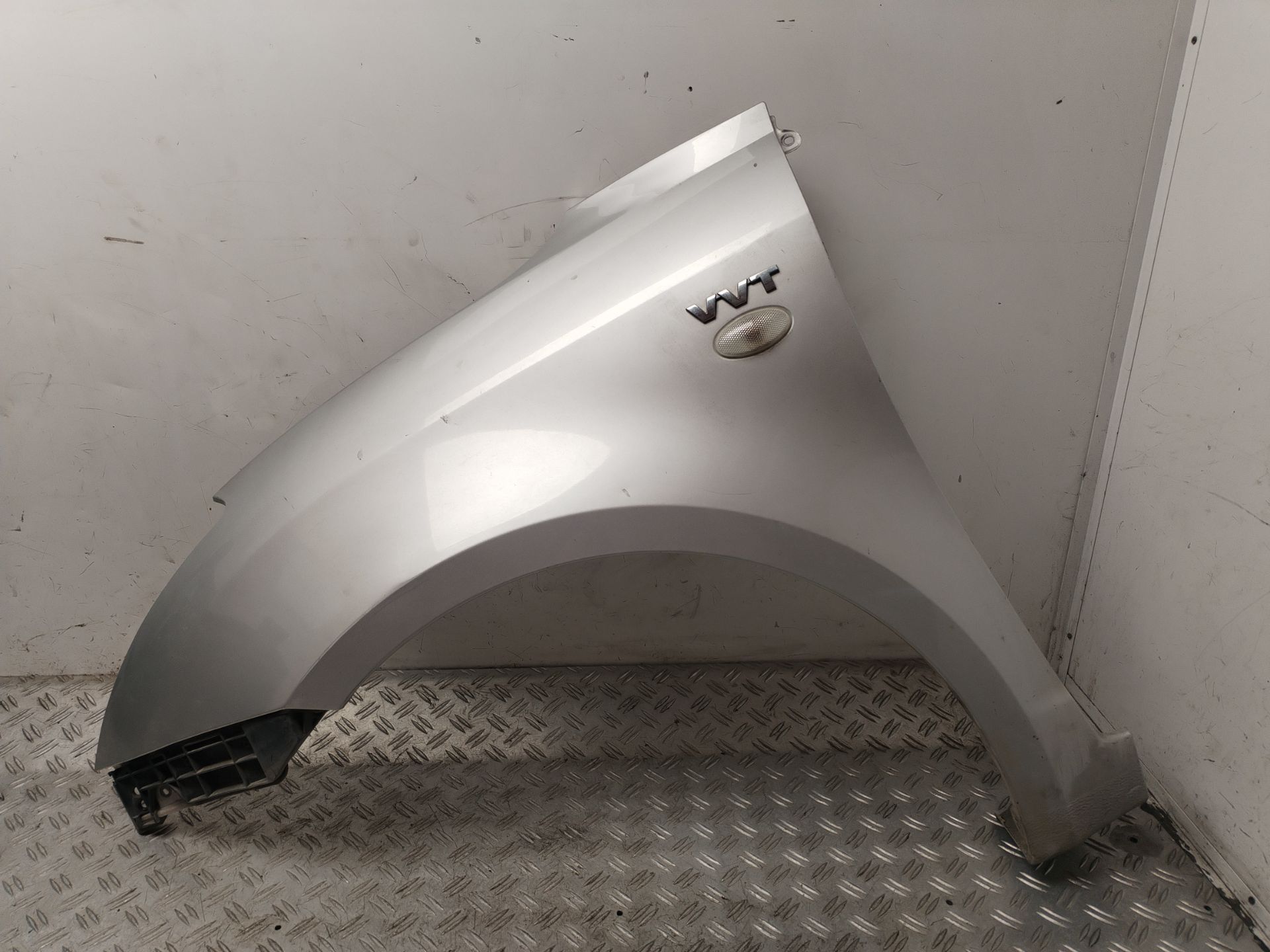 ALETA DELANTERA IZQUIERDA 133507