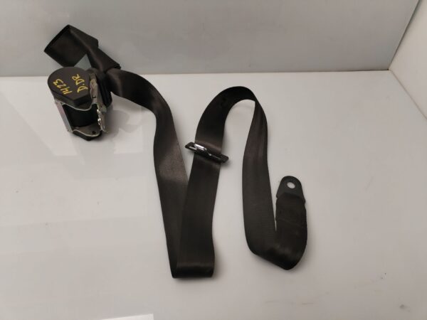 CINTURON SEGURIDAD DELANTERO DERECHO 133343