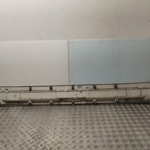 REJILLA DELANTERA 134864