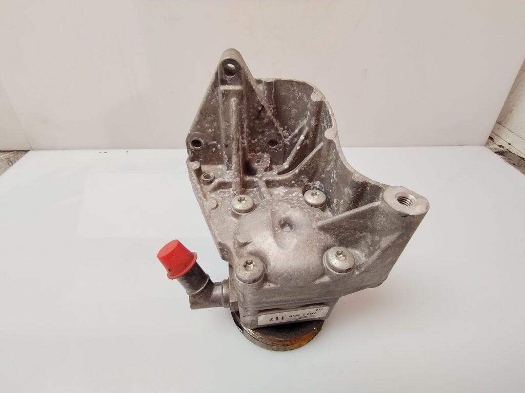 BOMBA DIRECCION 135716