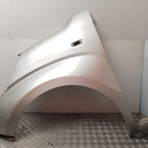 ALETA DELANTERA IZQUIERDA 135287