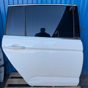 PUERTA TRASERA DERECHA 135788