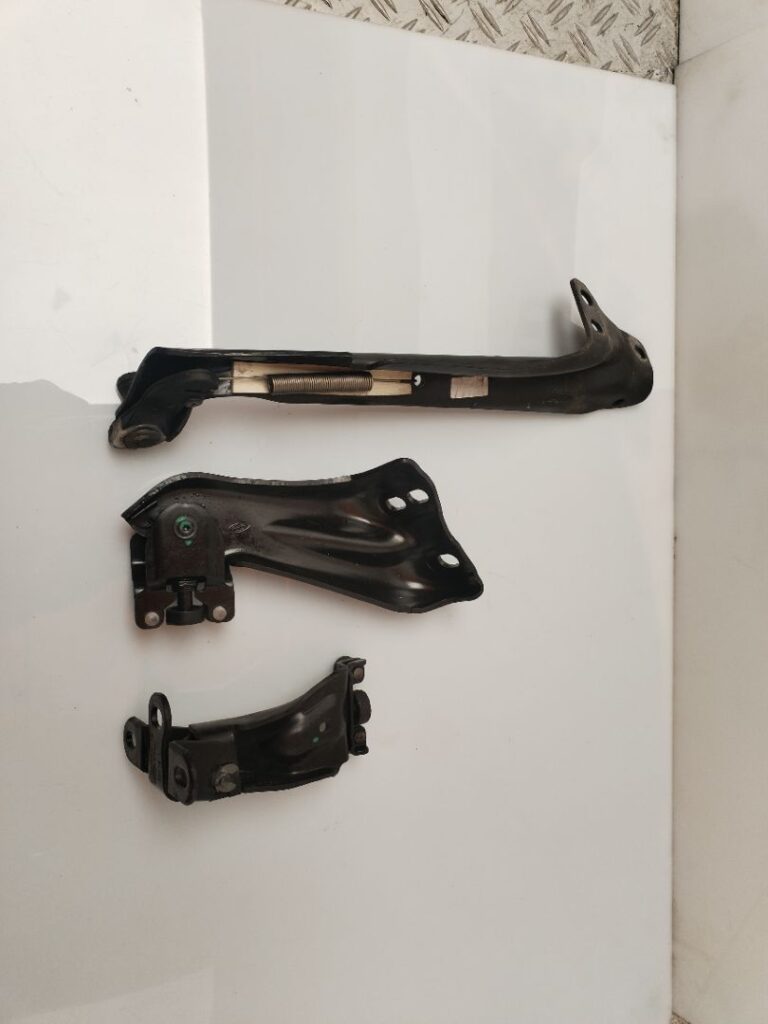 SOPORTE / GUIA PUERTA CORREDERA 135371