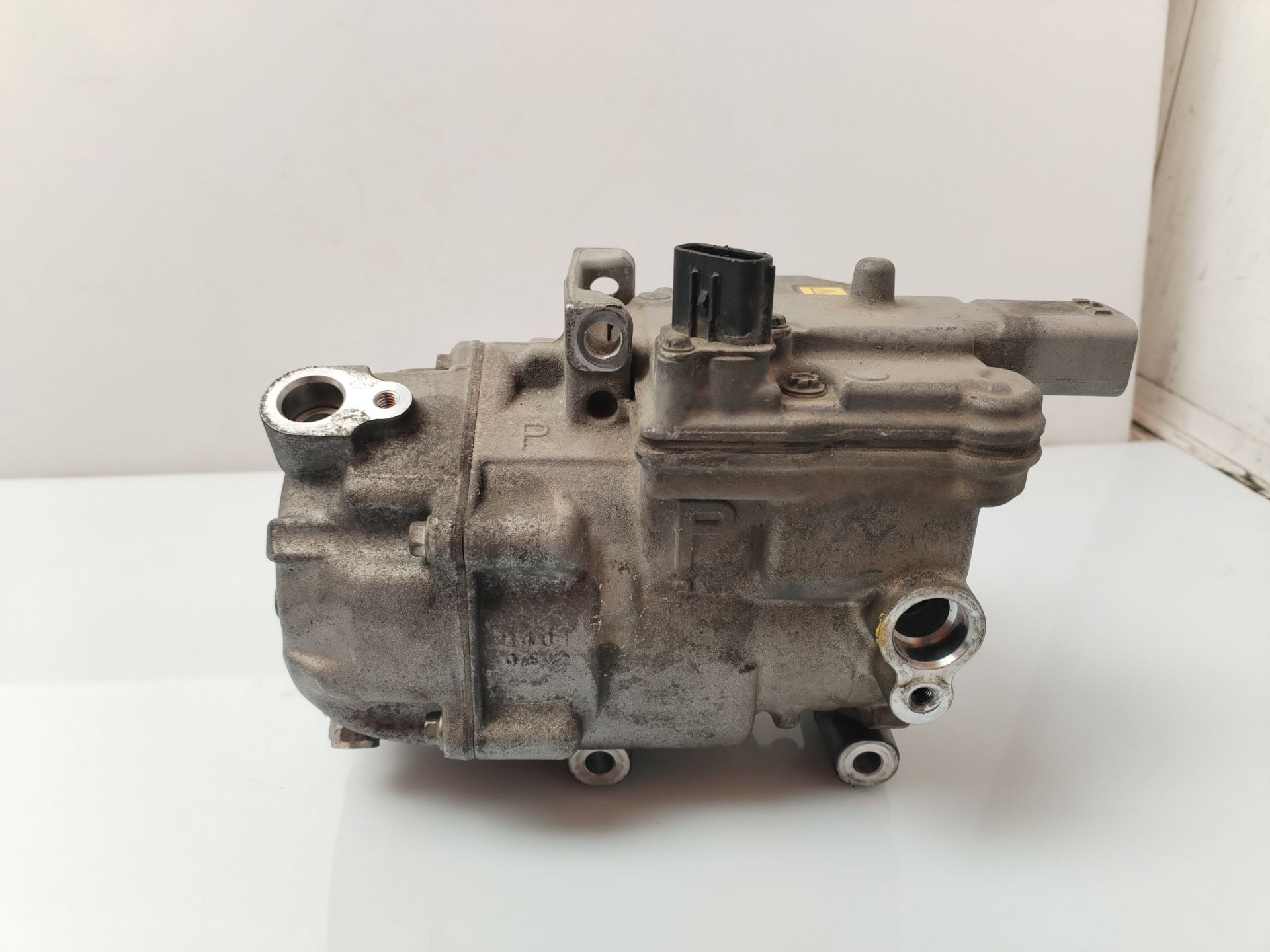 COMPRESOR AIRE ACONDICIONADO 135393