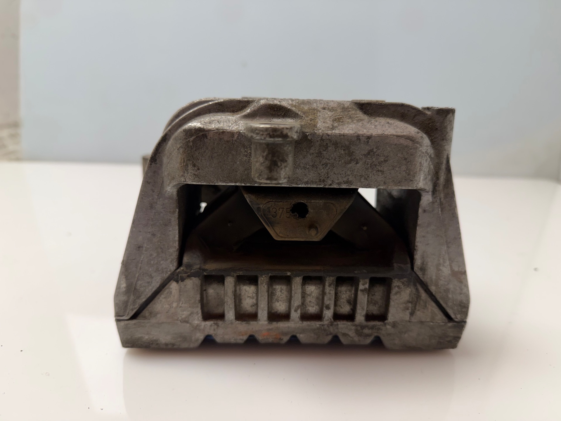 SOPORTE MOTOR DELANTERO 134842