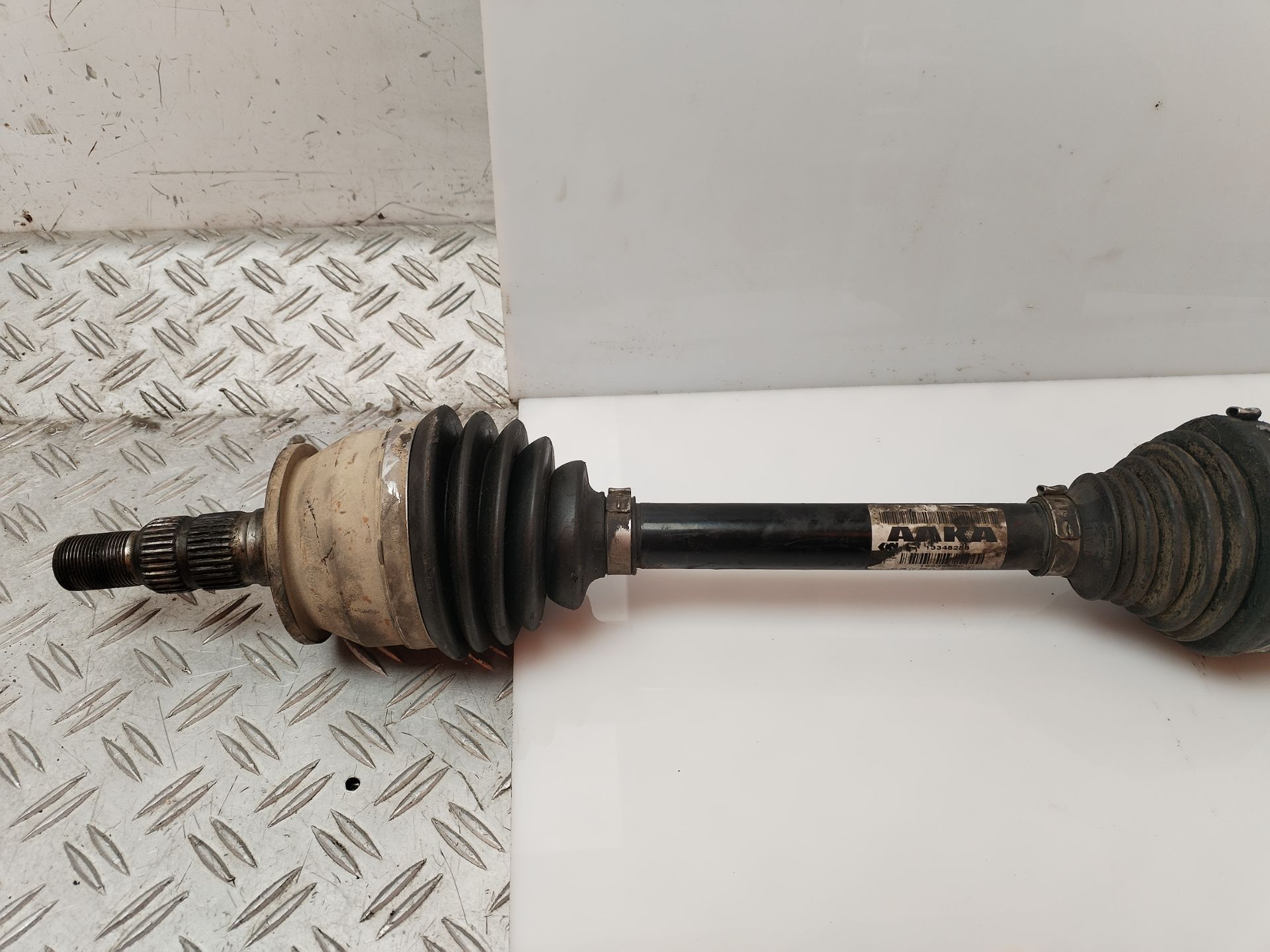 TRANSMISION DELANTERA DERECHA 134933