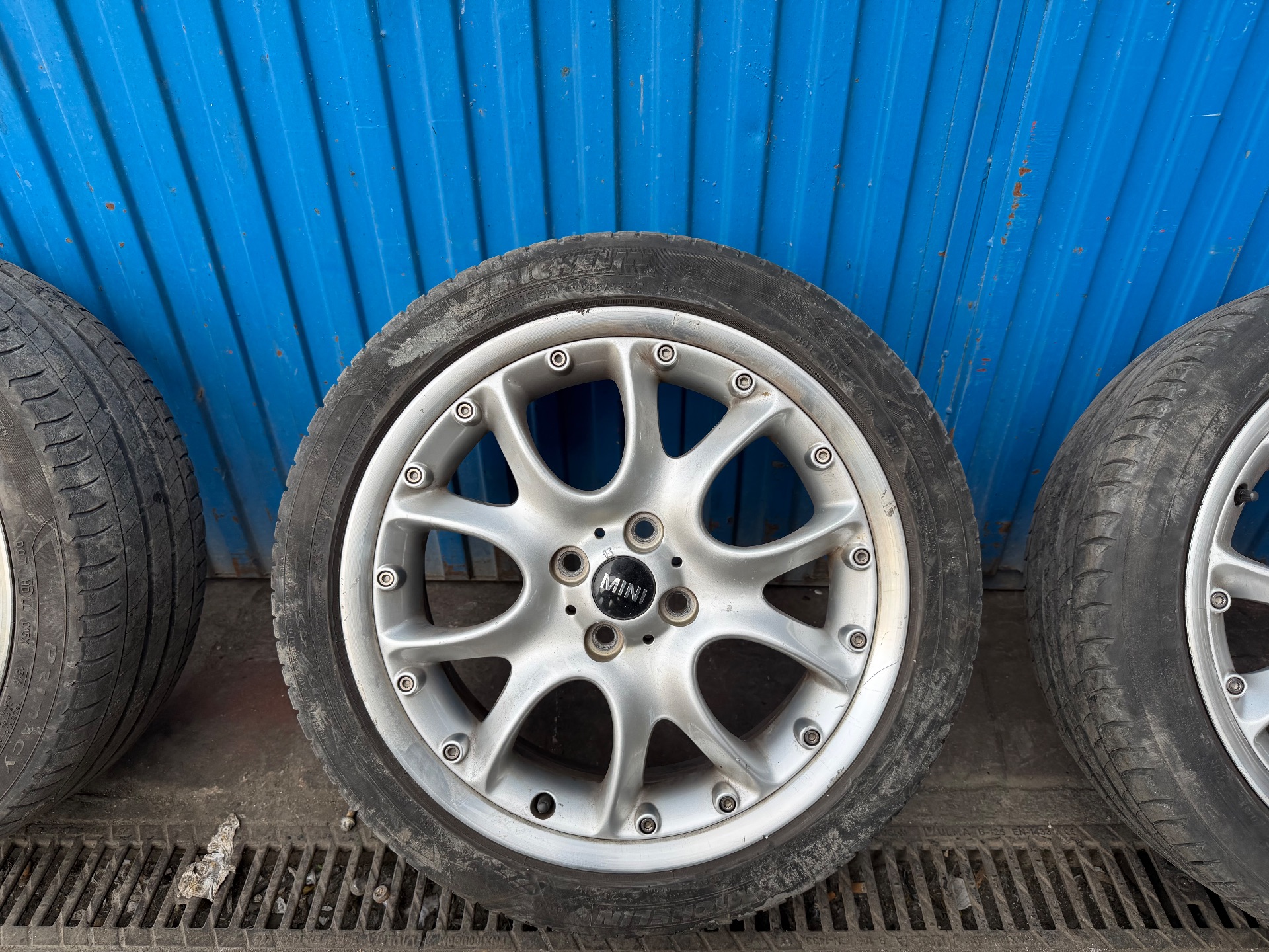 JUEGO LLANTAS 134791