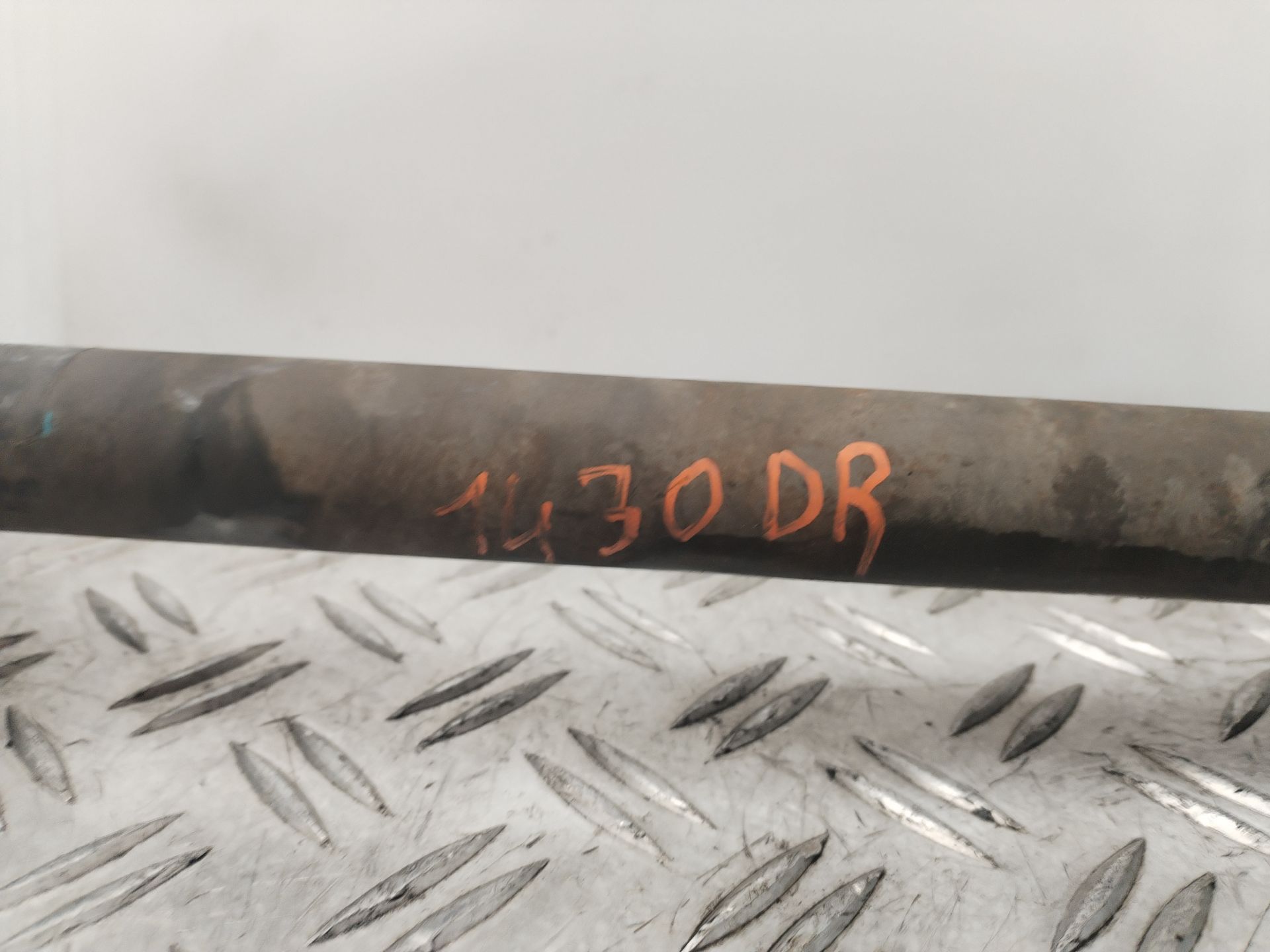 TRANSMISION DELANTERA DERECHA 135225