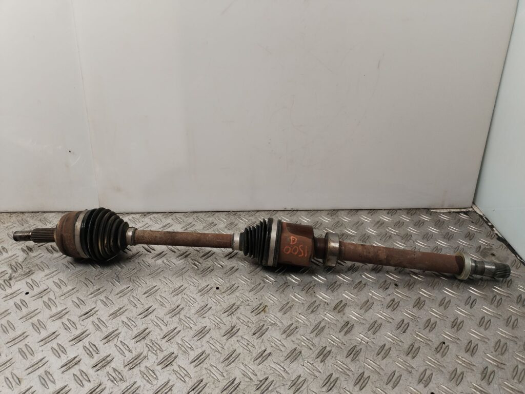 TRANSMISION DELANTERA DERECHA 135436