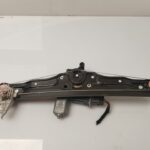 ELEVALUNAS DELANTERO DERECHO 135577