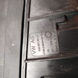 CAJA RELES / FUSIBLES 135568