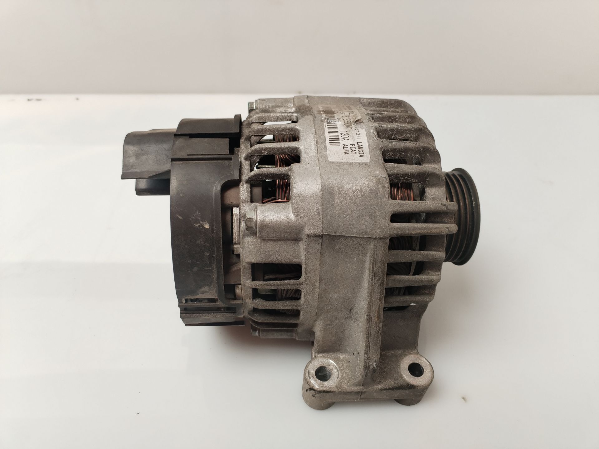 ALTERNADOR 135579