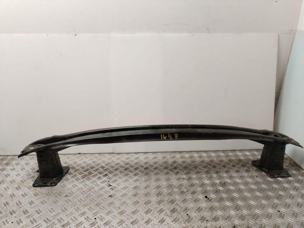 REFUERZO PARAGOLPES DELANTERO 135749