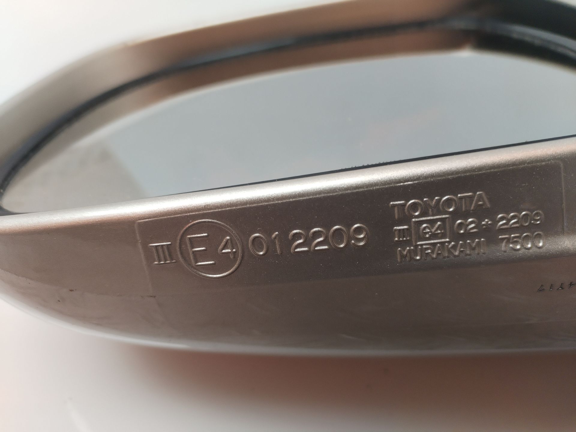 RETROVISOR IZQUIERDO 134637