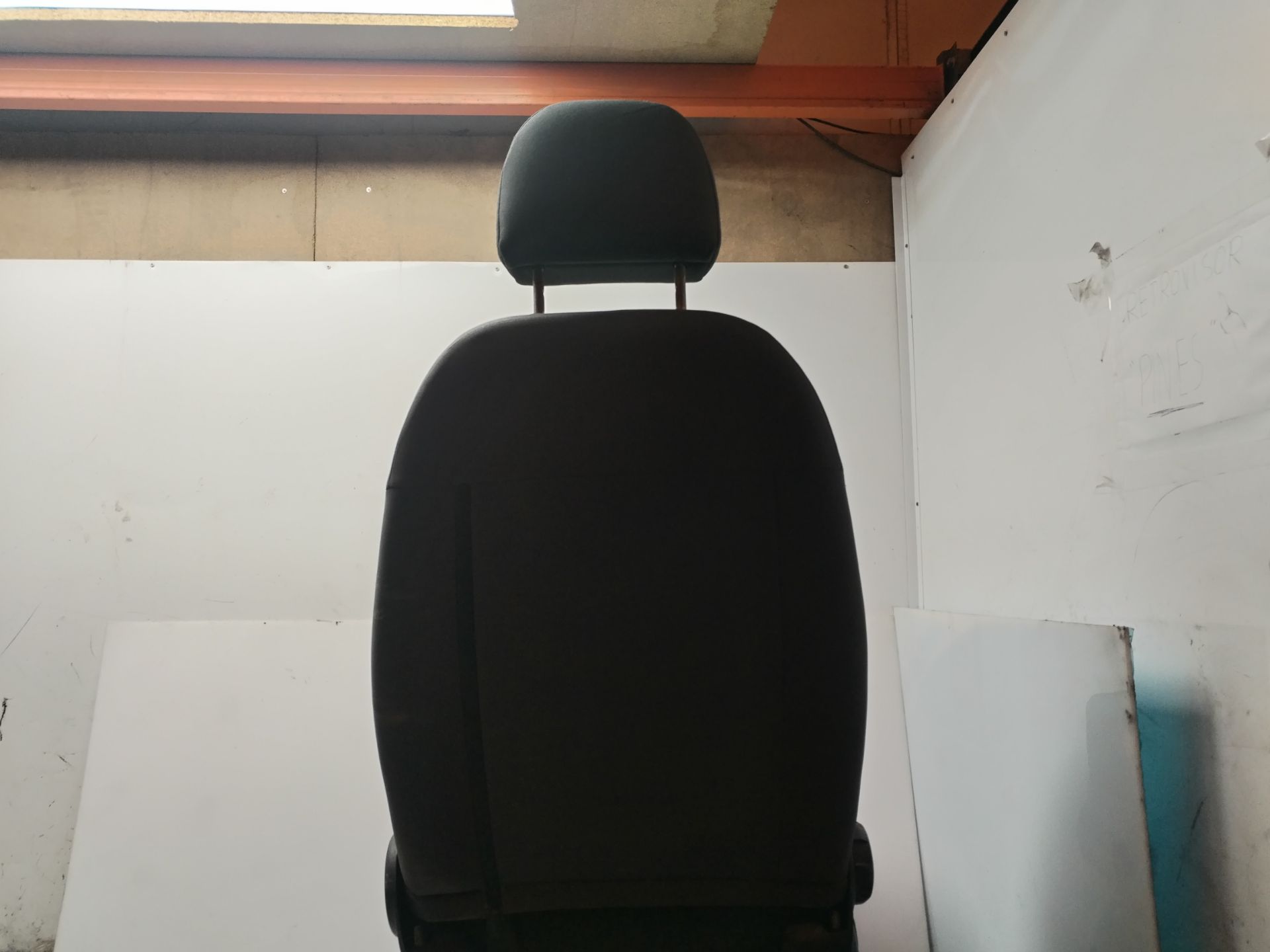 ASIENTO DELANTERO IZQUIERDO 135288