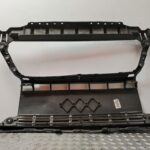 REJILLA PARAGOLPES DELANTERO 135606