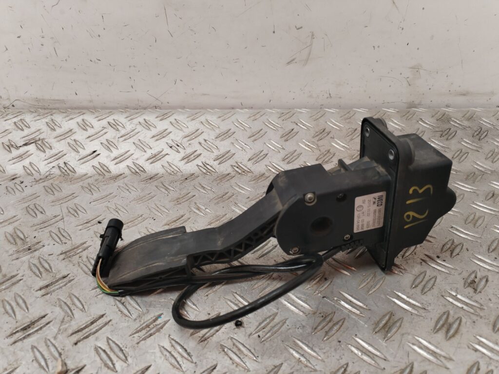 PEDAL ACELERADOR 129202