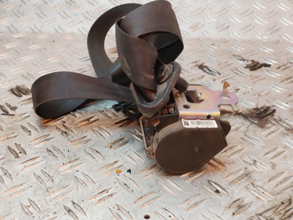 CINTURON SEGURIDAD DELANTERO IZQUIERDO 126461