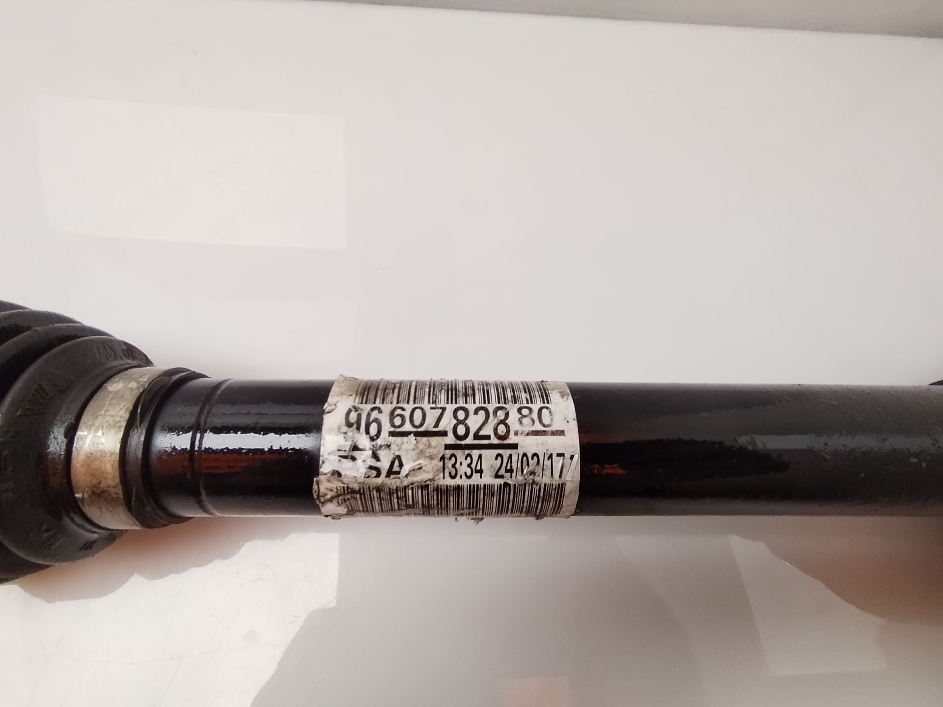 TRANSMISION DELANTERA DERECHA 134918