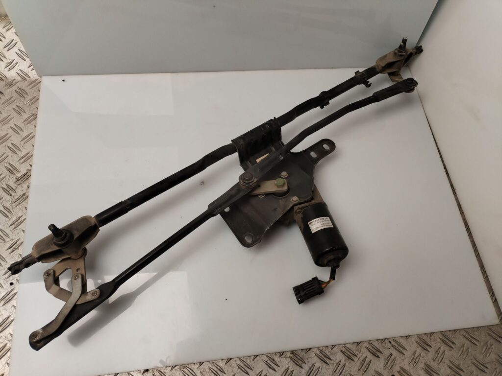 MOTOR LIMPIA DELANTERO 133605