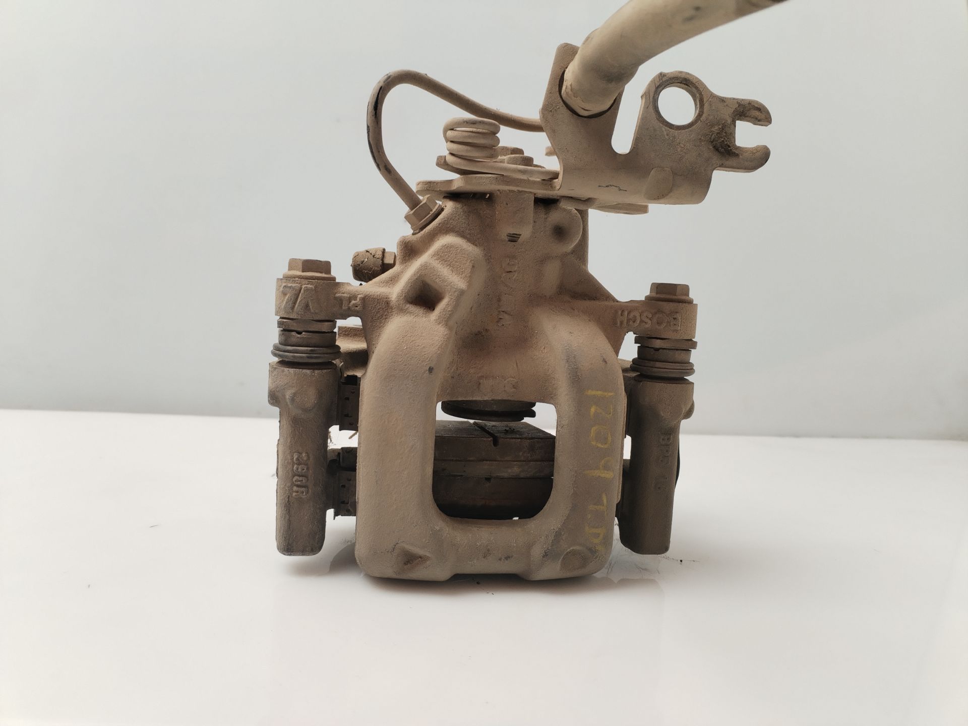 PINZA DE FRENO TRASERA DERECHA 134969