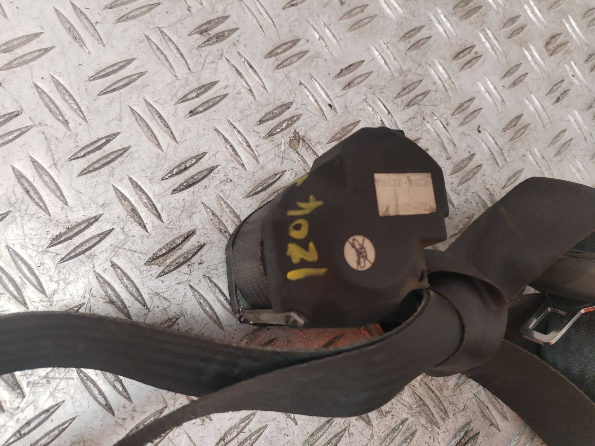 CINTURON SEGURIDAD DELANTERO IZQUIERDO 132084