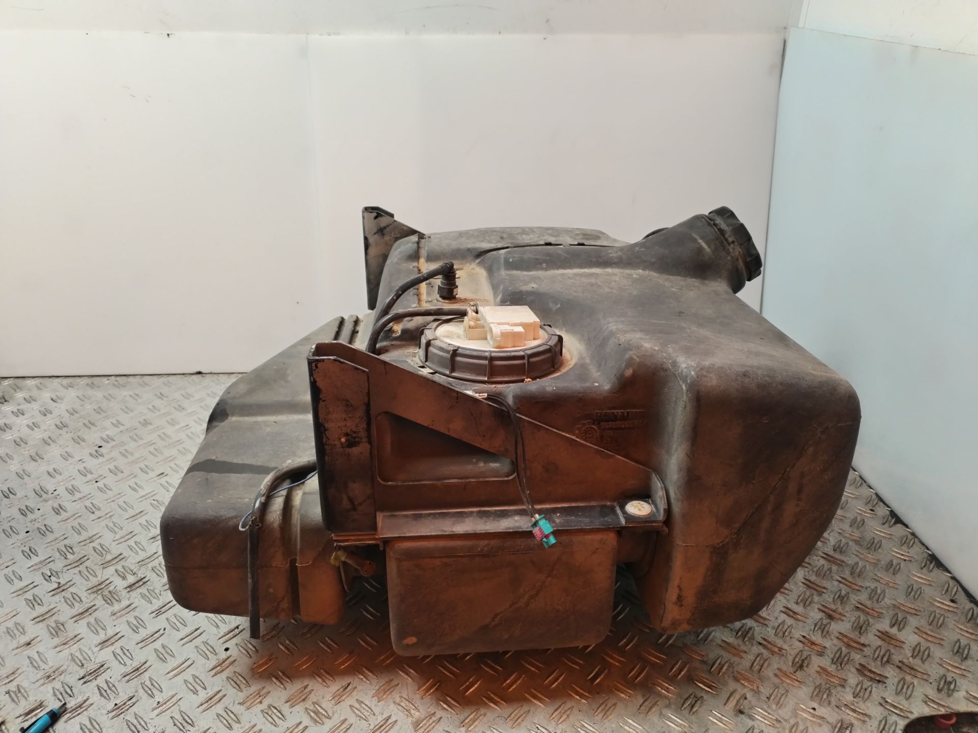 DEPOSITO COMBUSTIBLE 135506