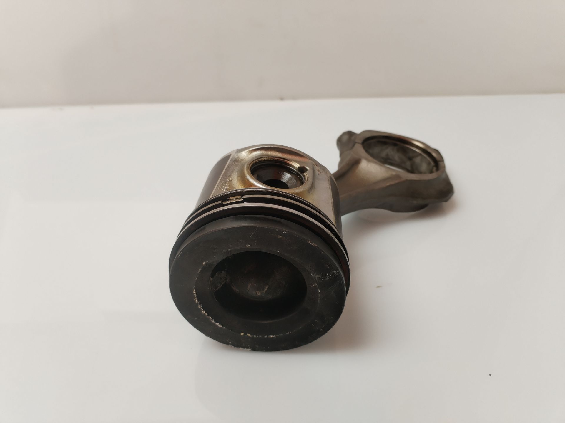 PISTON 135677