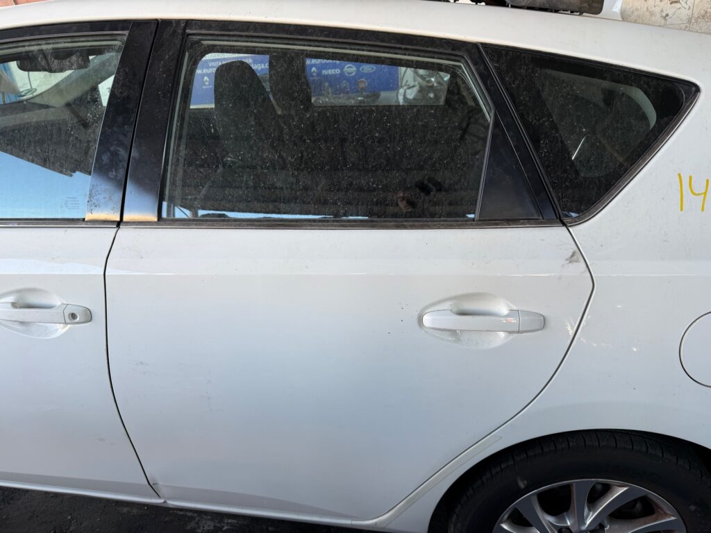 PUERTA TRASERA IZQUIERDA 134987