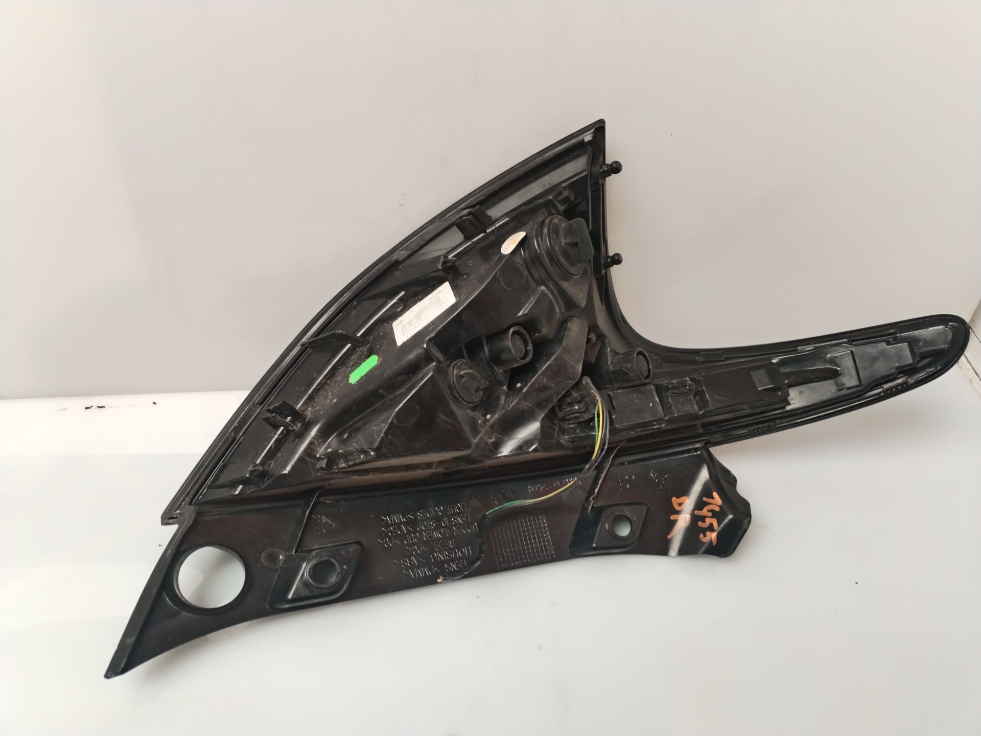 PILOTO TRASERO DERECHO 135565