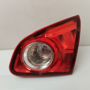 PILOTO TRASERO DERECHO INTERIOR 135336