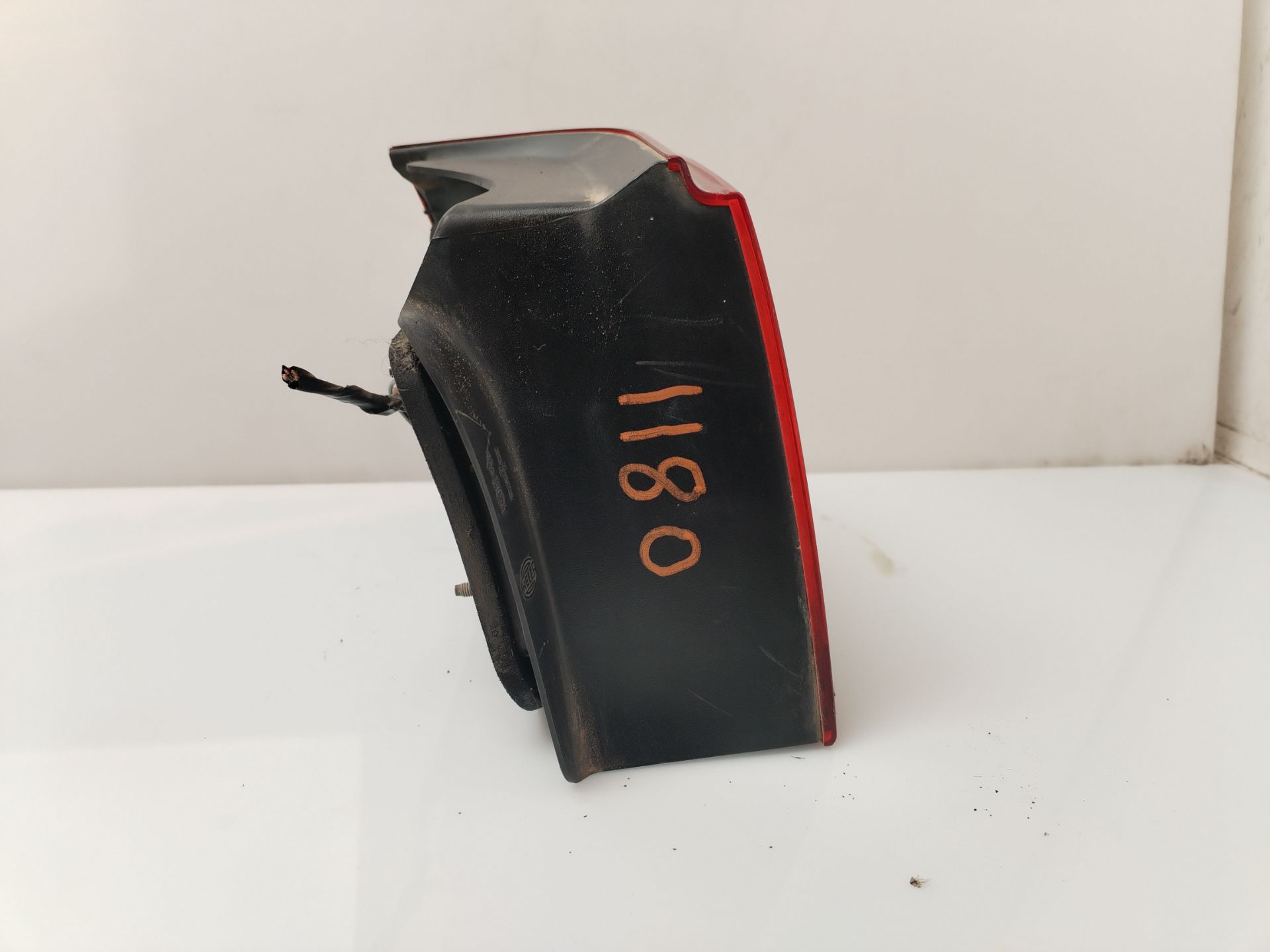 PILOTO TRASERO DERECHO 135280