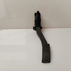 PEDAL ACELERADOR 135544