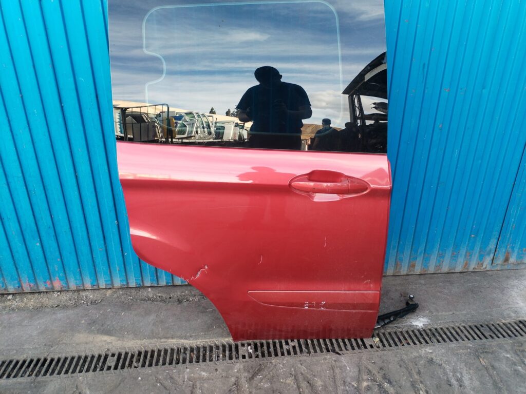 PUERTA LATERAL CORREDERA DERECHA 134945