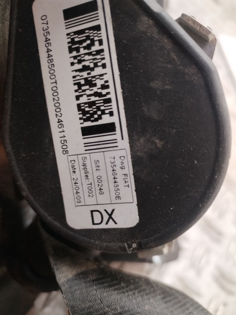 CINTURON SEGURIDAD TRASERO DERECHO 135453