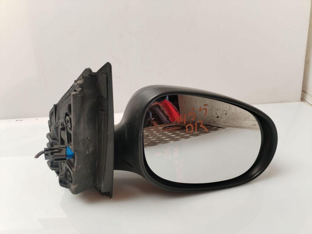 RETROVISOR DERECHO 135562
