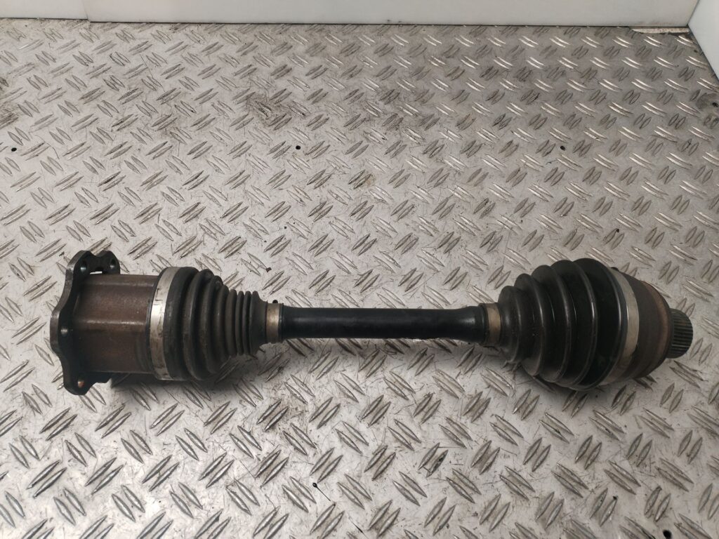 TRANSMISION DELANTERA DERECHA 135476