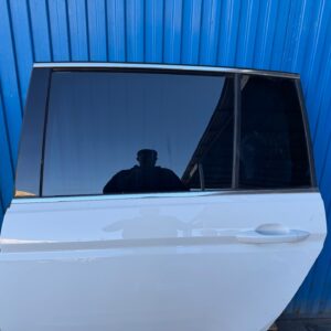 PUERTA TRASERA IZQUIERDA 135787