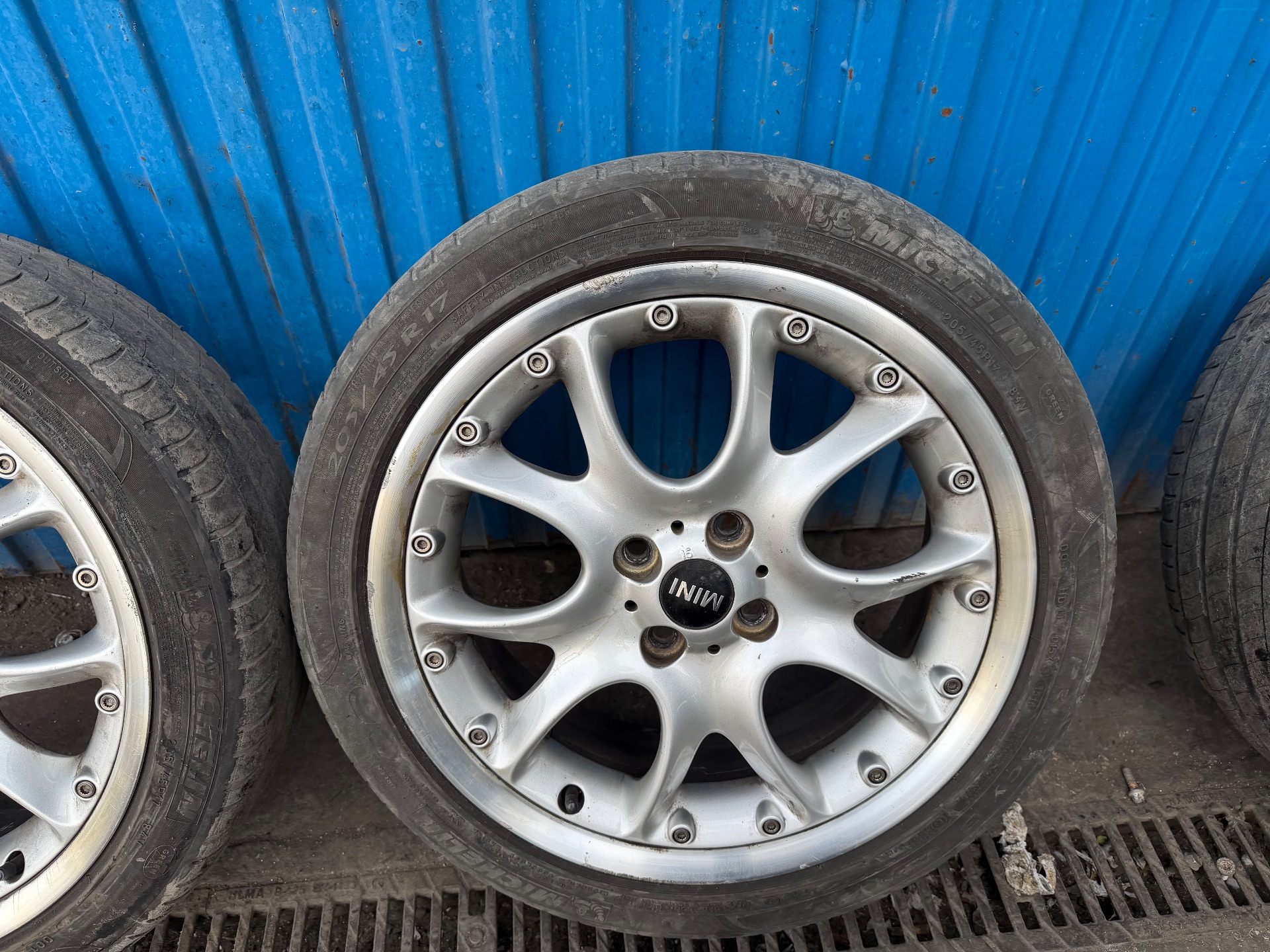 JUEGO LLANTAS 134791