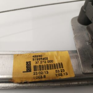 ELEVALUNAS TRASERO IZQUIERDO 135570